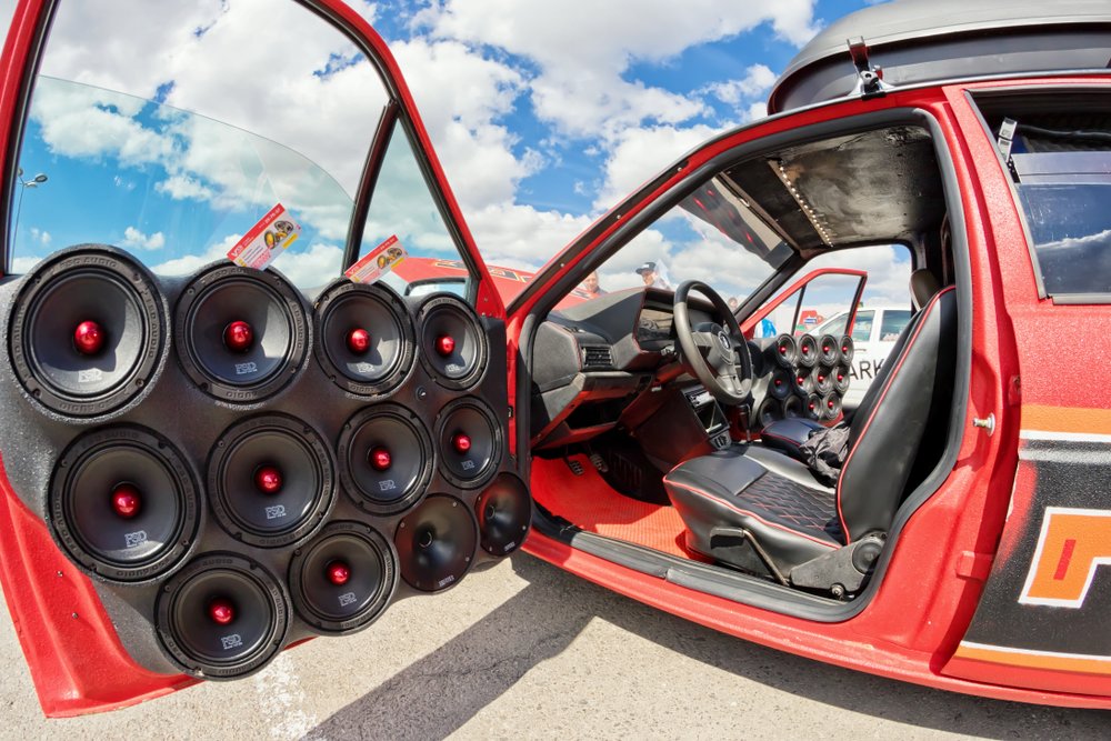 Florida law changes tune on loud car stereo music